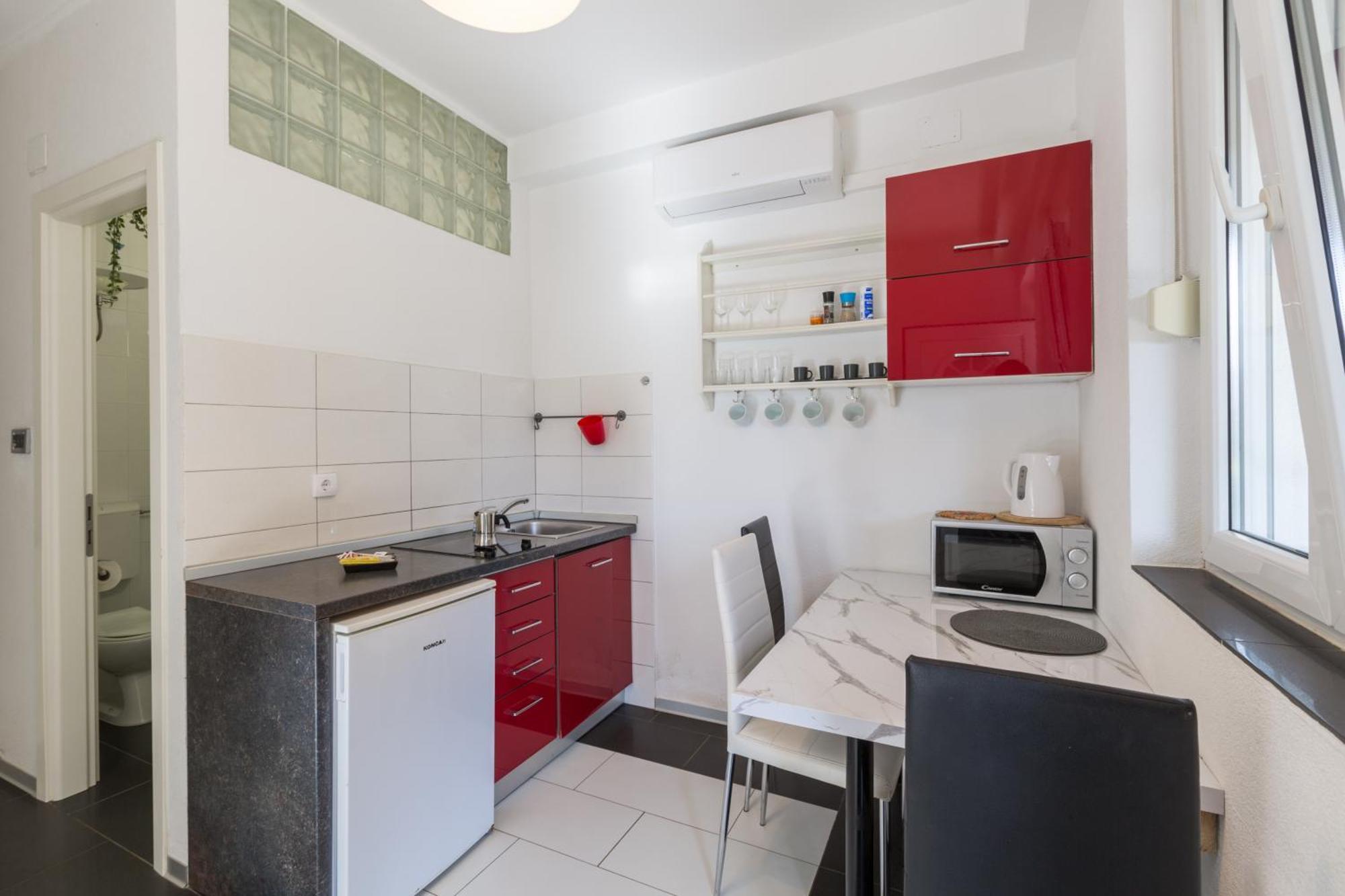 Trbovic Apartments Peaceful Stay With Free Parking, Pet-Friendly, And Bike Storage In Umag Exterior foto