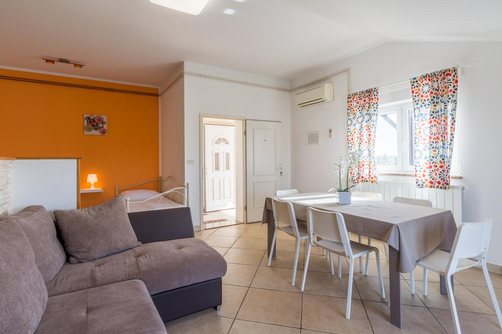 Trbovic Apartments Peaceful Stay With Free Parking, Pet-Friendly, And Bike Storage In Umag Exterior foto