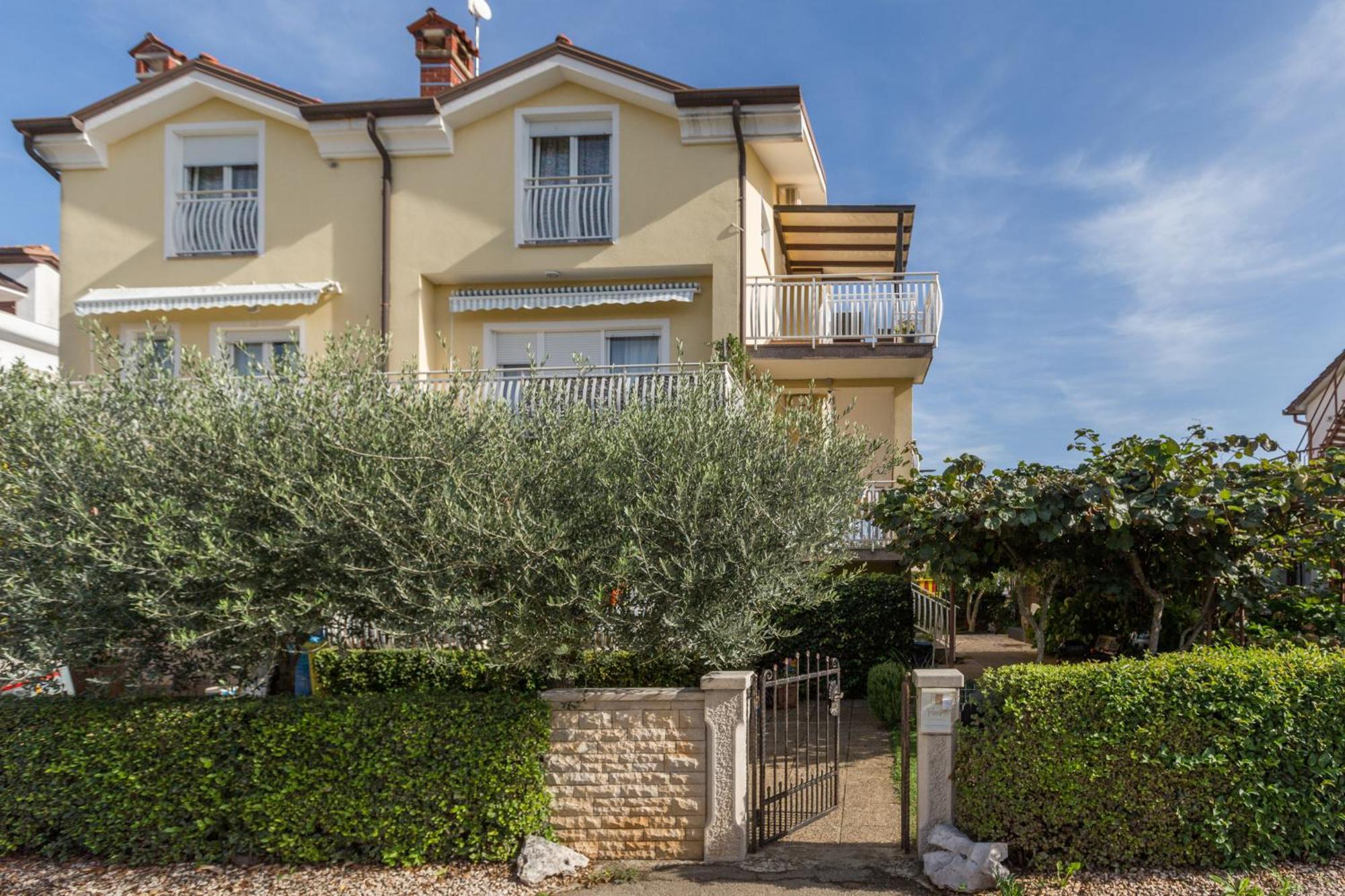 Trbovic Apartments Peaceful Stay With Free Parking, Pet-Friendly, And Bike Storage In Umag Exterior foto