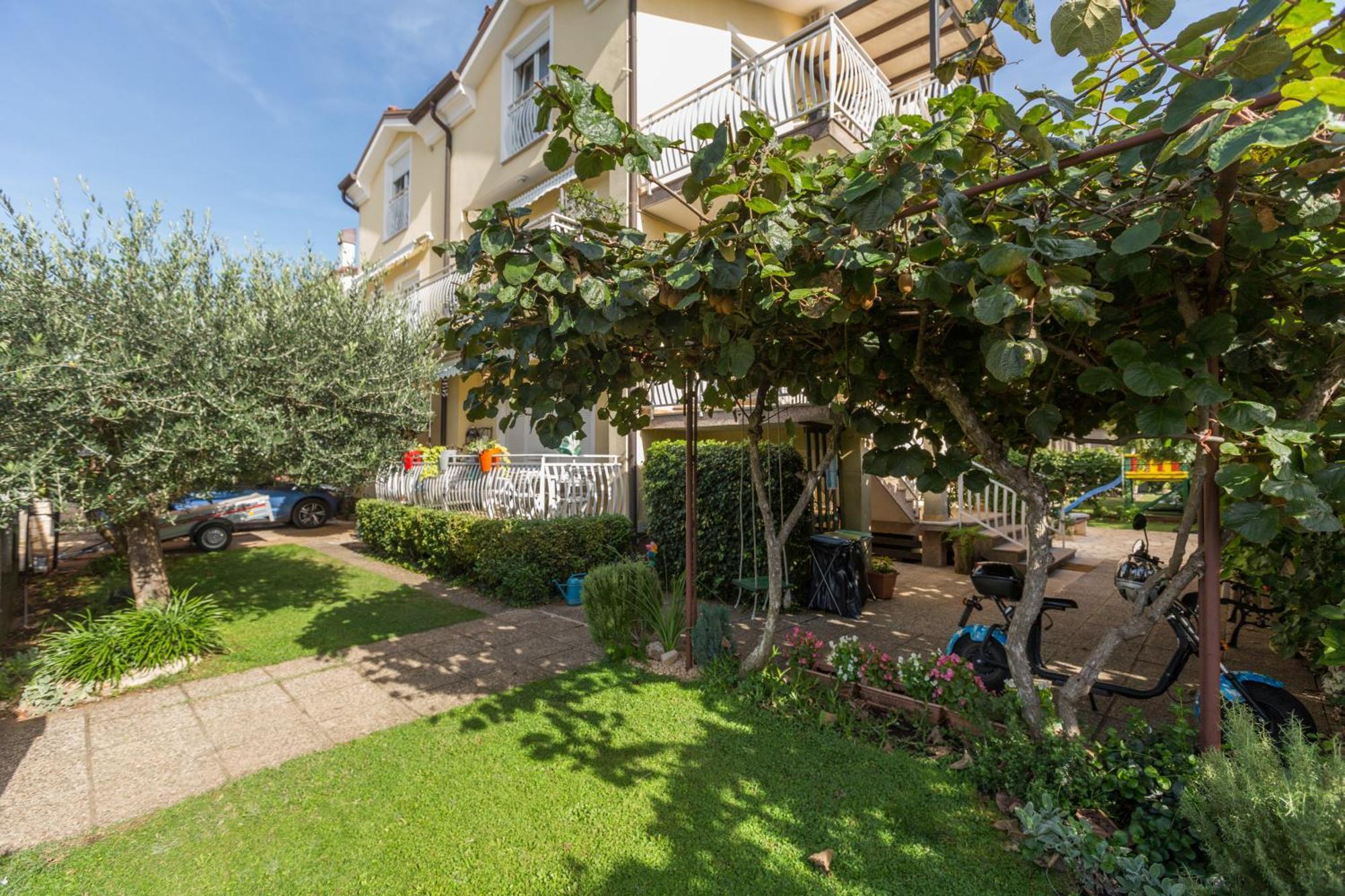 Trbovic Apartments Peaceful Stay With Free Parking, Pet-Friendly, And Bike Storage In Umag Exterior foto